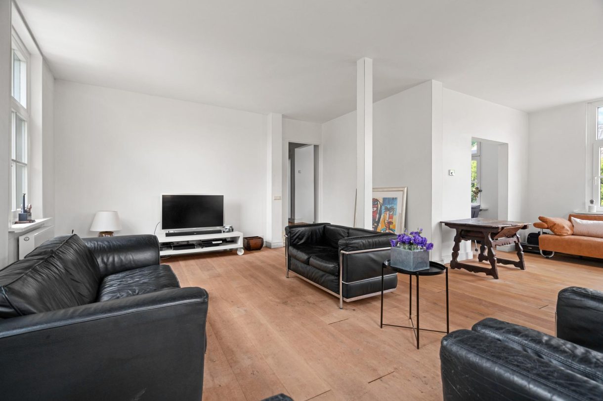 Te koop: Foto Woonhuis aan de Rijksstraatweg 140 in Beek