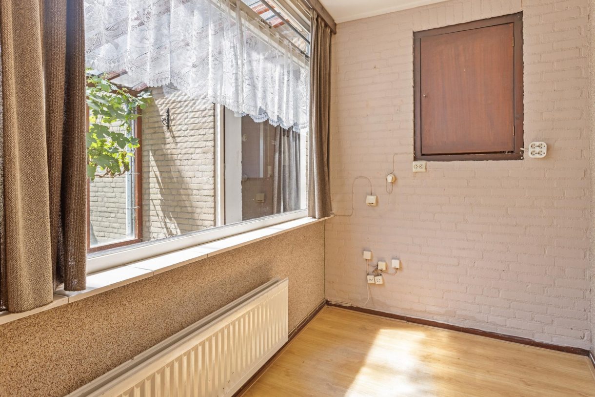 Te koop: Foto Woonhuis aan de Zandsedwarsstraat 8 in Huissen