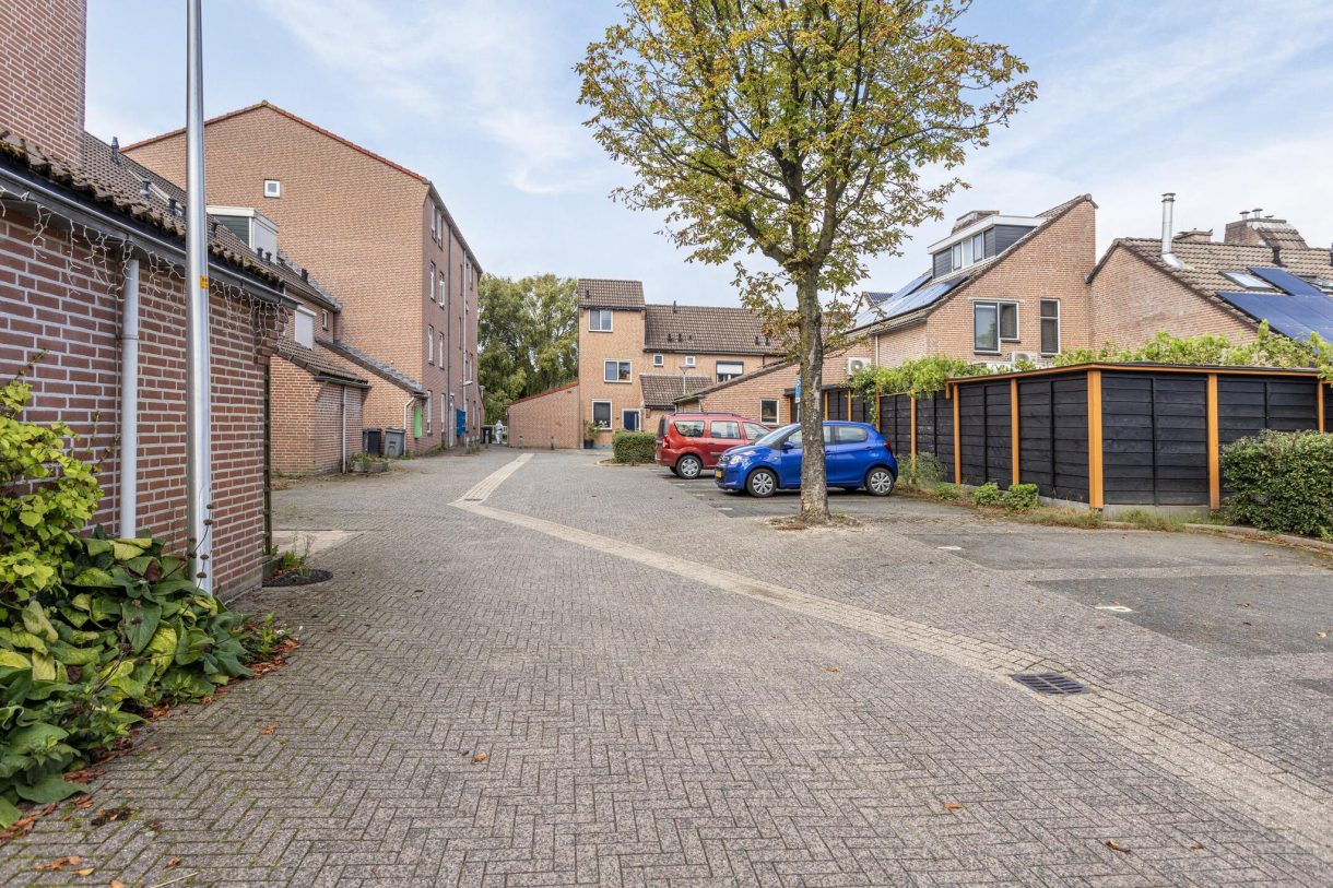 Te koop: Foto Woonhuis aan de Bessenmaat 52 in Huissen