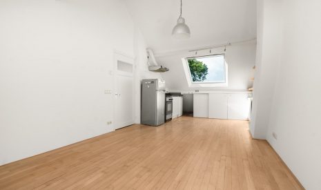 Te koop: Foto Appartement aan de Groesbeeksedwarsweg 73B in Nijmegen