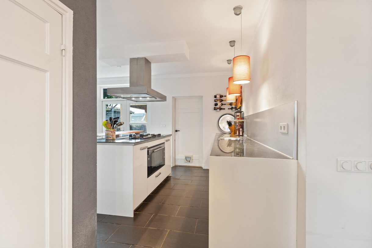 Te koop: Foto Woonhuis aan de Kerkplein 7 in Leuth