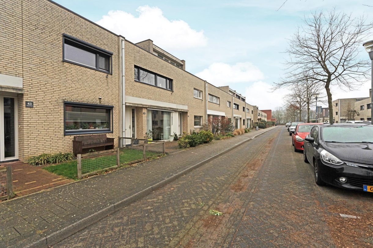 Te koop: Foto Woonhuis aan de Pink Floydstraat 45 in Lent