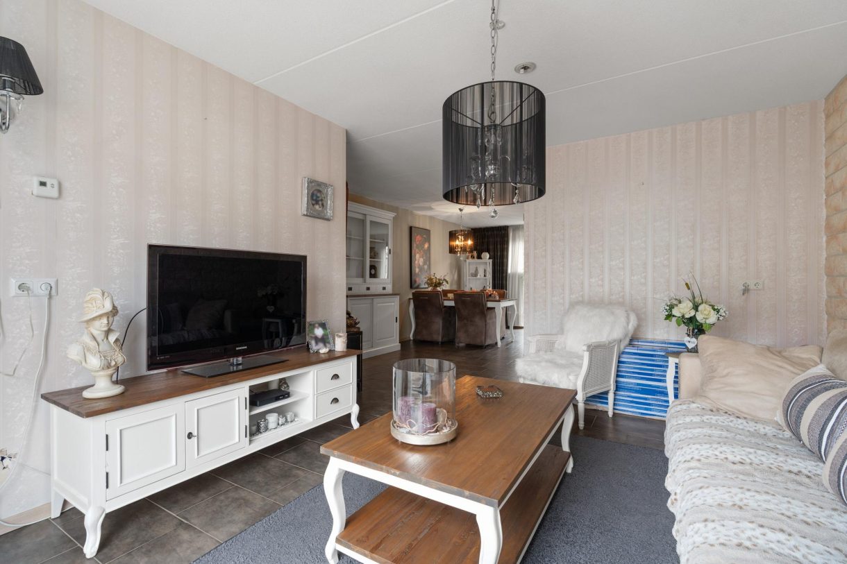 Te koop: Foto Woonhuis aan de Pink Floydstraat 45 in Lent