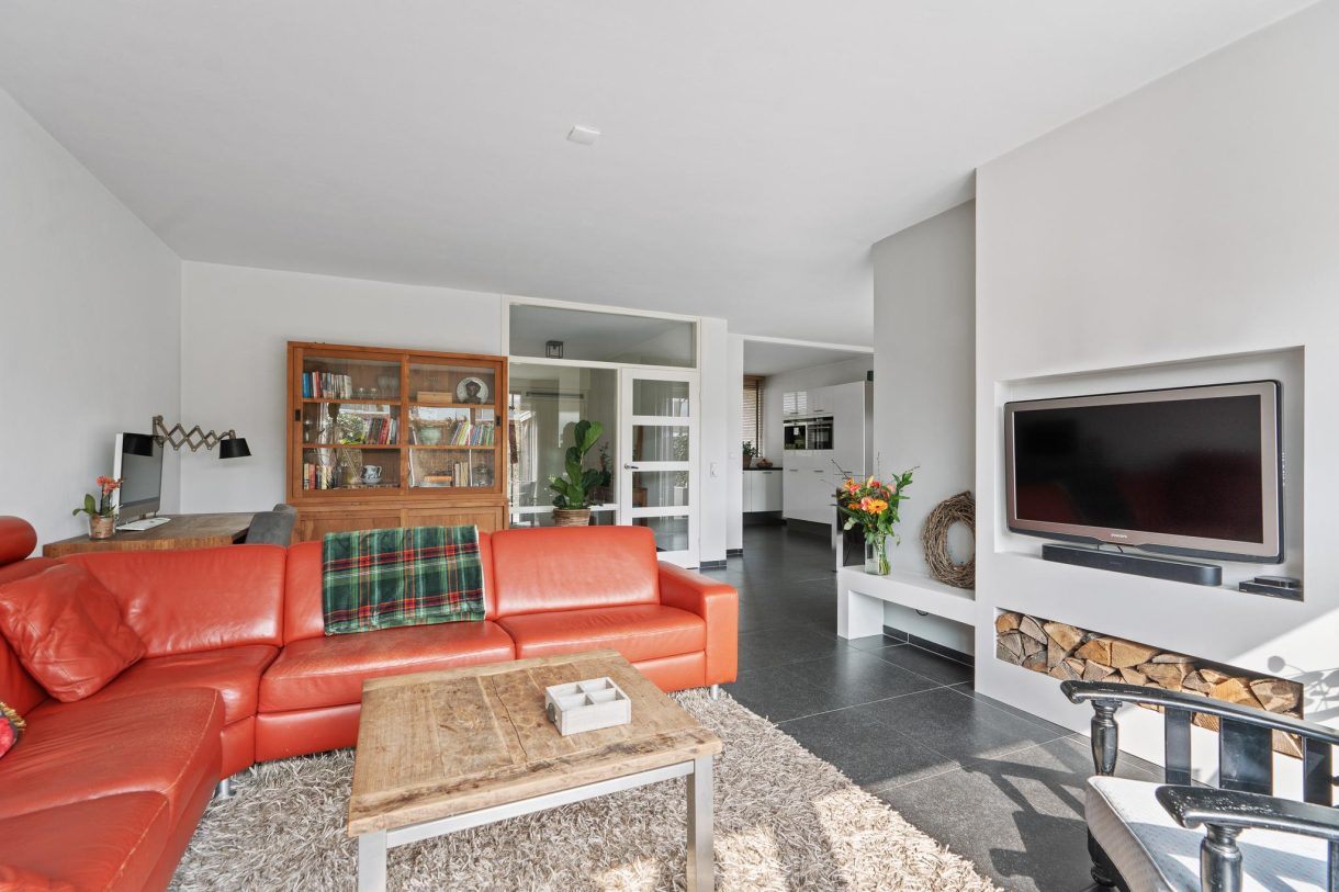 Te koop: Foto Woonhuis aan de Weezenhof 8040 in Nijmegen