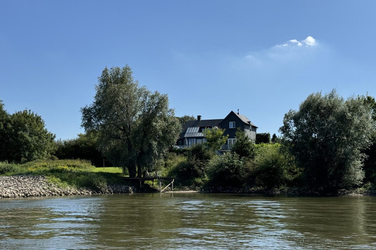Te koop: Foto Woonhuis aan de Rijndijk 4 in Doornenburg
