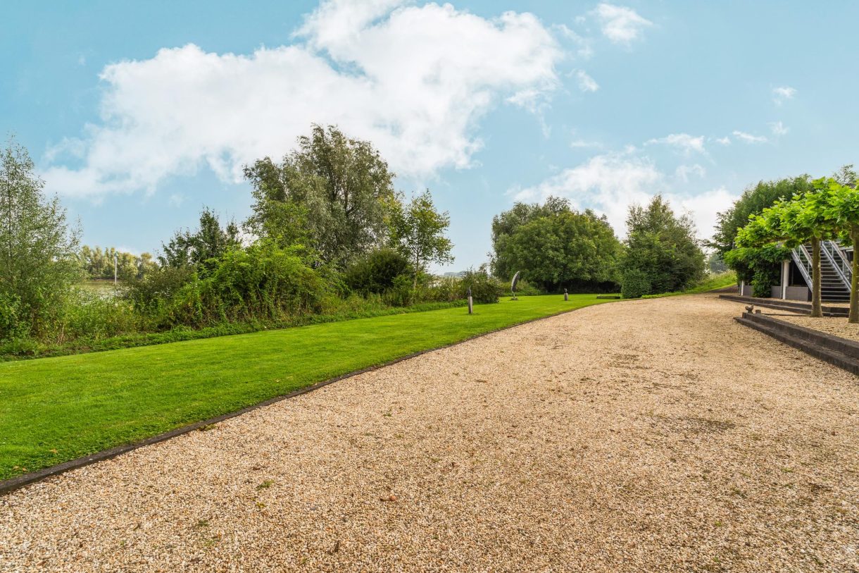 Te koop: Foto Woonhuis aan de Rijndijk 4 in Doornenburg