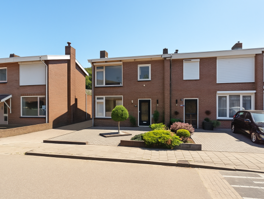 Hoofdfoto van Grave Dr.Wierstraat 10