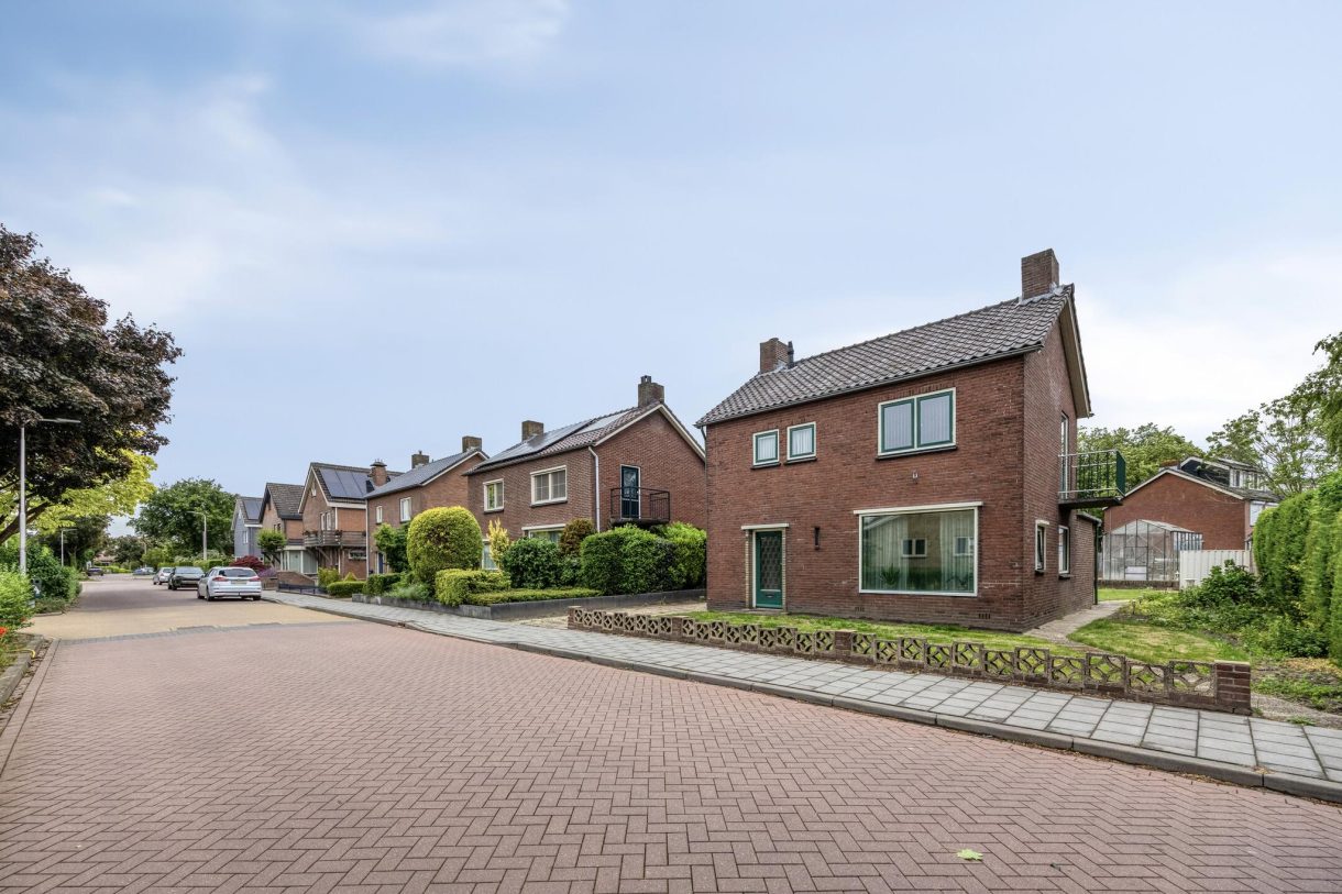 Te koop: Foto Woonhuis aan de Zandsedwarsstraat 7 in Huissen
