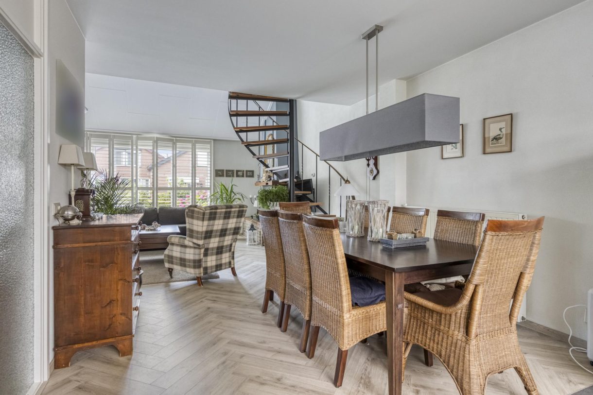 Te koop: Foto Woonhuis aan de Bevelandselaan 7 in Heythuysen