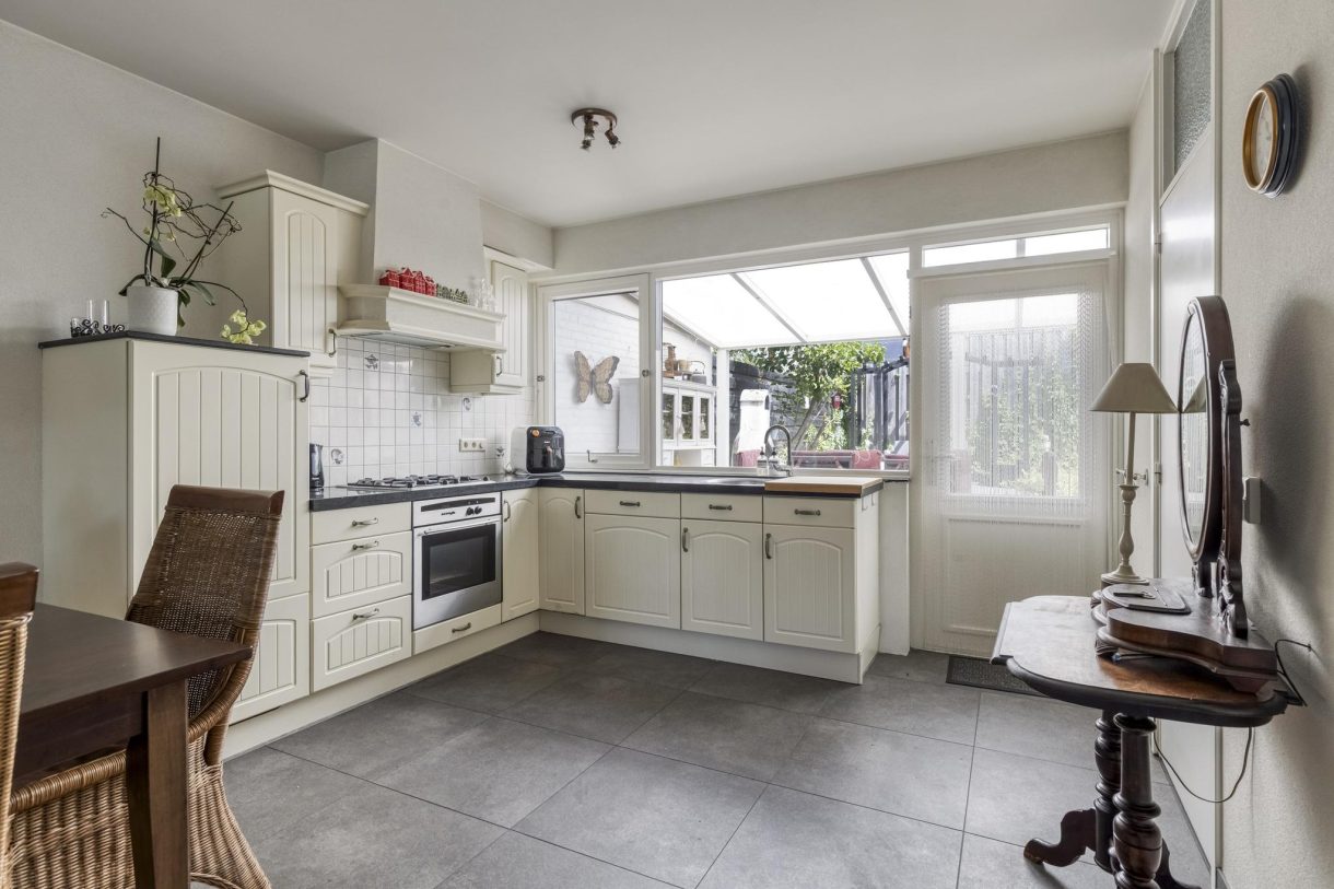 Te koop: Foto Woonhuis aan de Bevelandselaan 7 in Heythuysen