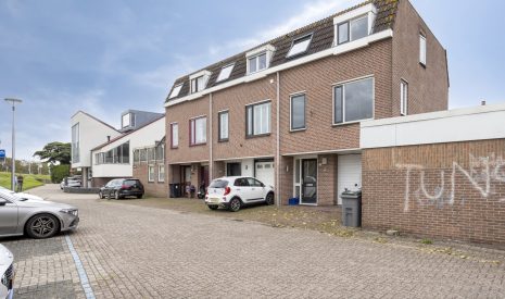 Te koop: Foto Woonhuis aan de Rijnstraat 21 in Huissen